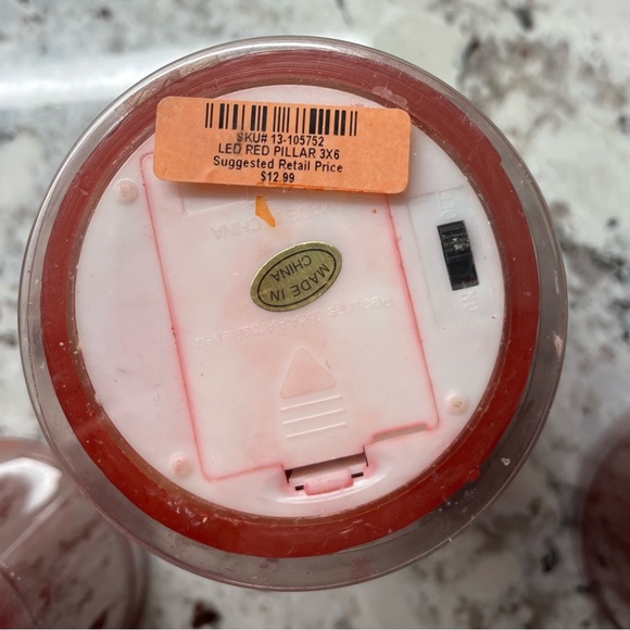 Candles, Wax Feel, Drip look, Battery Operated - Picture 5 of 5